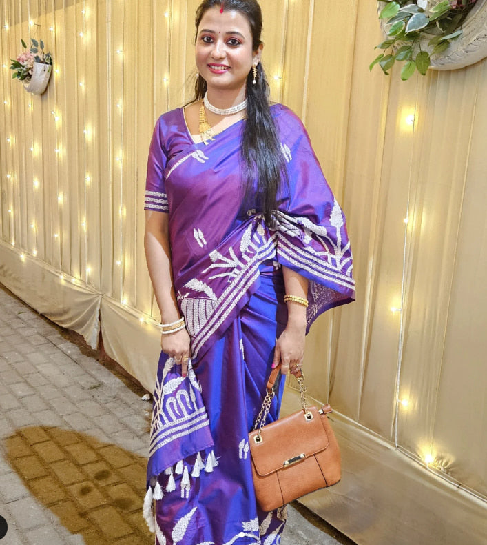 Satisfied Shopper in Indian Traditional Saree – Classic Draping Style