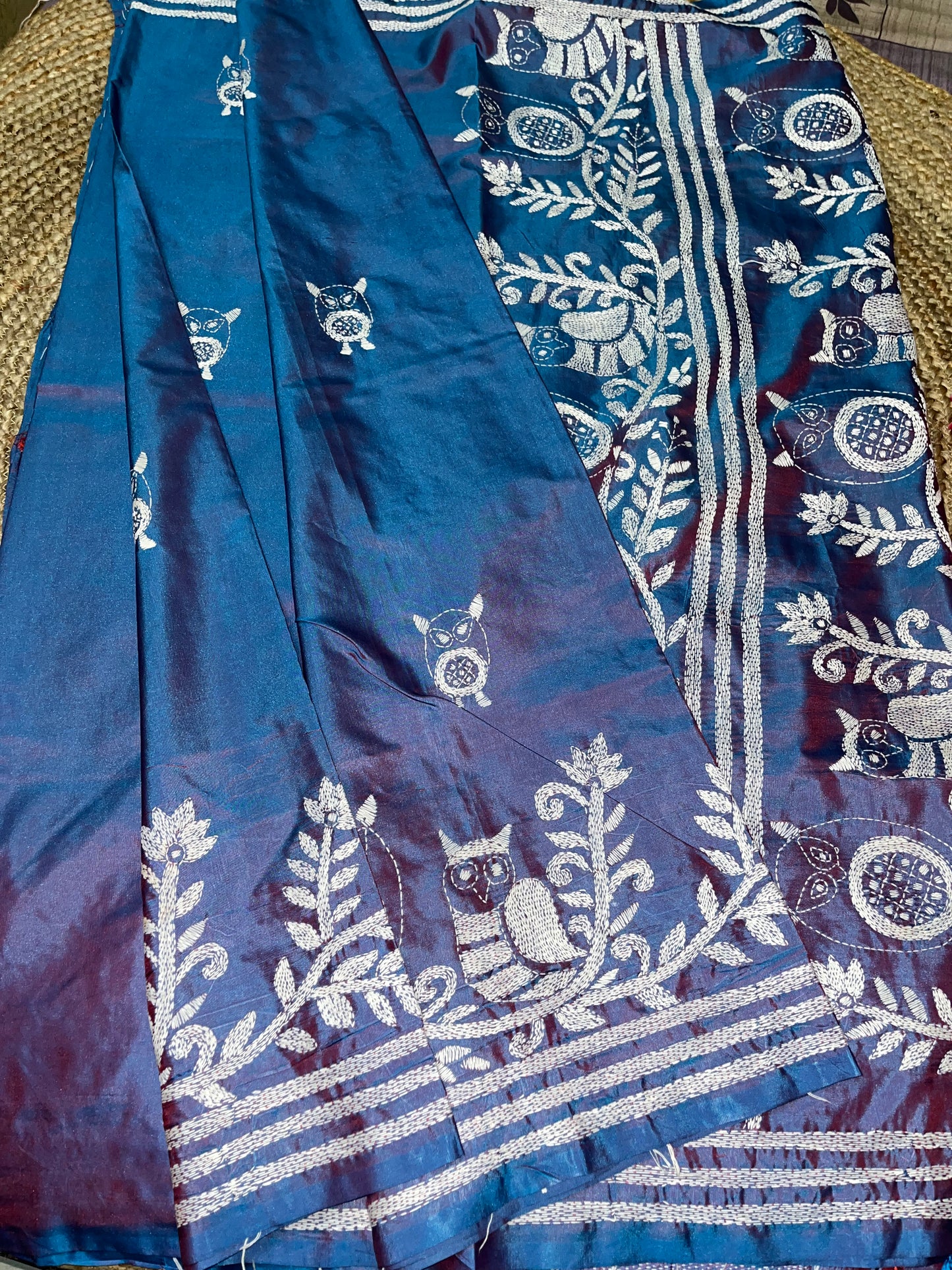 Kantha Stitch Owl Motif Dual tone Saree (Blue) on Blended Bangalore Silk