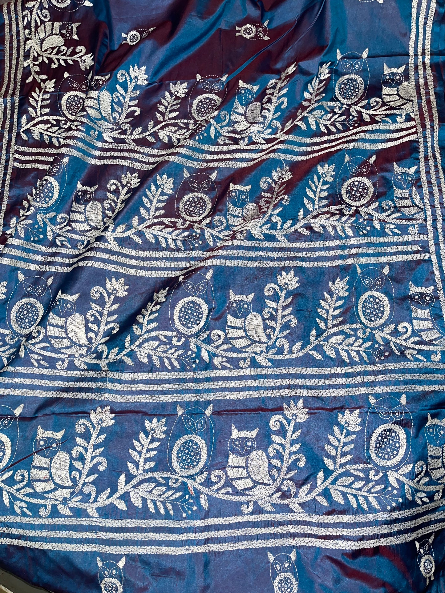 Kantha Stitch Owl Motif Dual tone Saree (Blue) on Blended Bangalore Silk