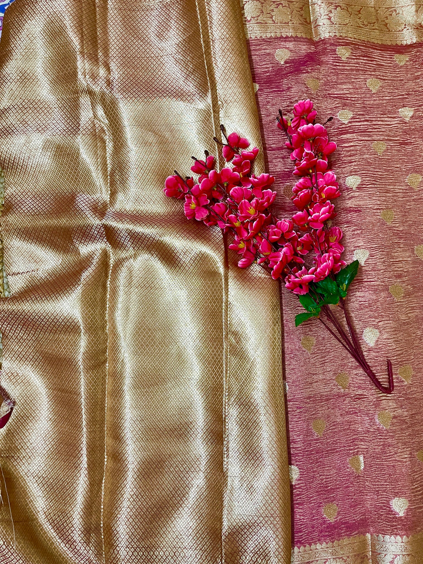 Crush Banarasi Tissue Saree (Peach)