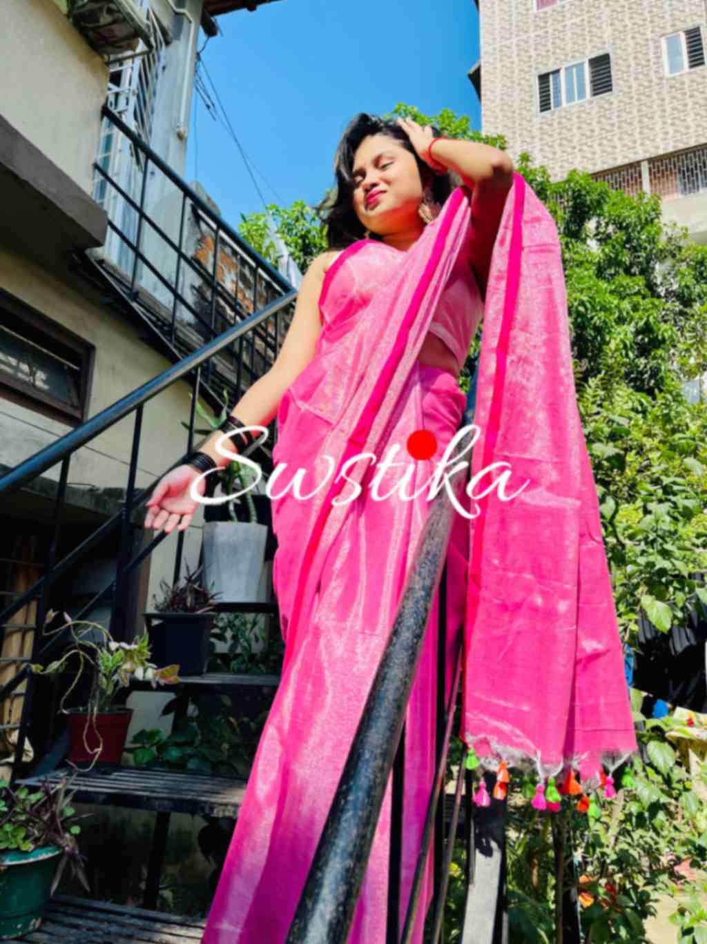 Pink Silver Linen Zari Saree with unstitched blouse piece